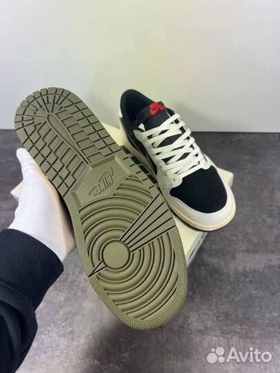 Кроссовки Travis Scott x Air Jordan 1 Retro Low OG