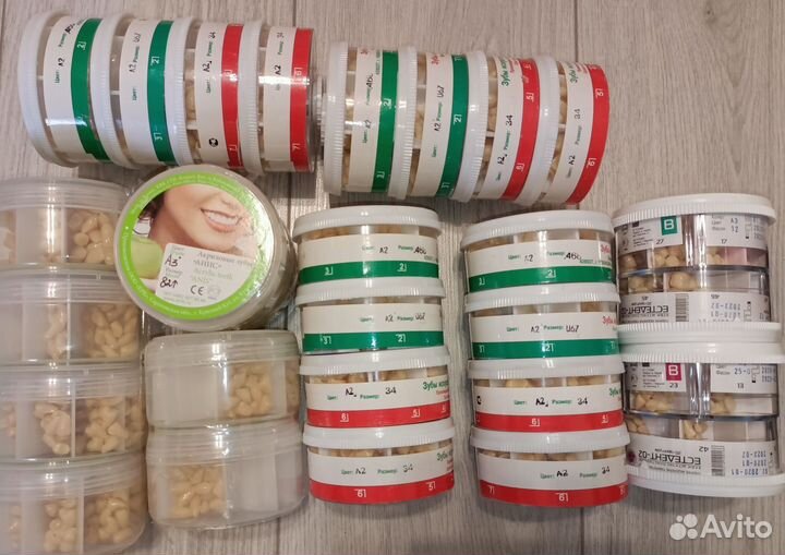 Зубы акриловые