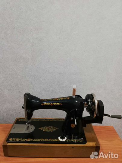 Швейная машина Подольск
