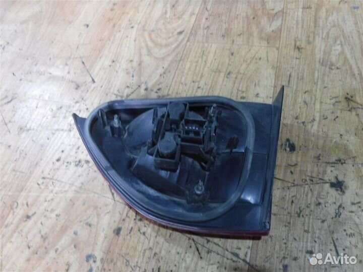 Фонарь задний внутренний левый renault Megane I 1