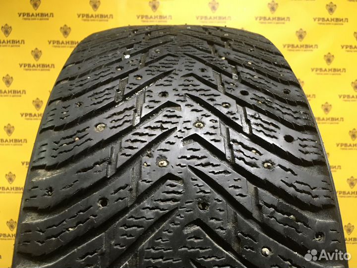 Nokian Tyres Hakkapeliitta 8 235/45 R18 98T