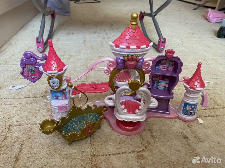 Игрушка Замок