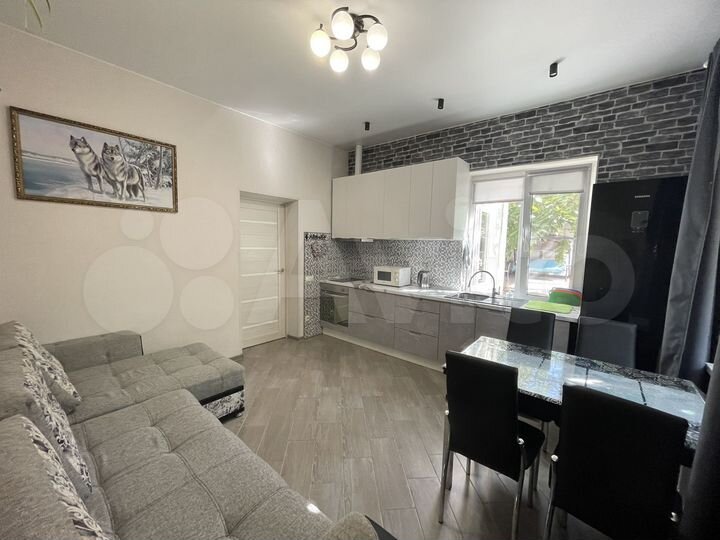 Дом 65 м² на участке 5 сот.