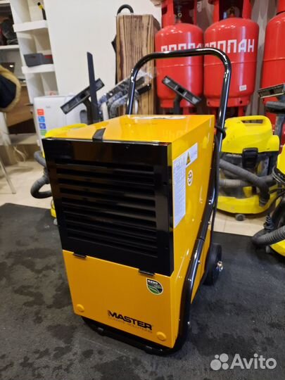 Осушитель воздуха Master ROY 260