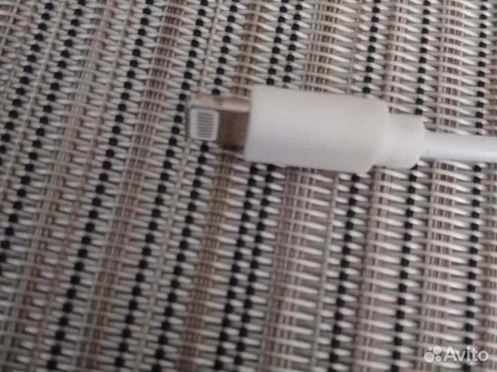 Кабель для зарядки Lightning