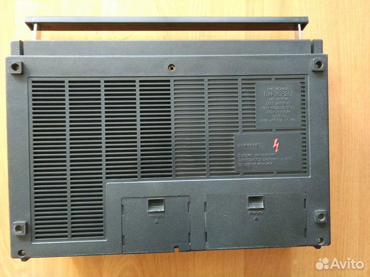 Кассетный магнитофон Парус-201