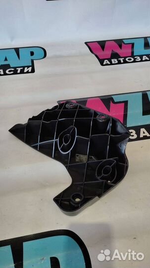 Кронштейн (крепление) Tesla Model S 2012