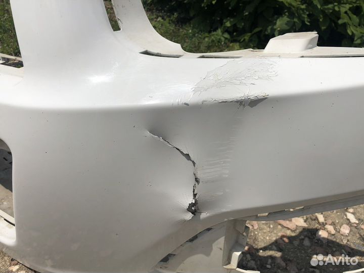 Б.у. передний бампер Chevrolet Aveo T300