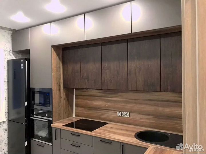 Кухонный гарнитур на заказ от фабрики