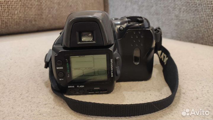 Плёночный фотоаппарат Olympus IS-3000