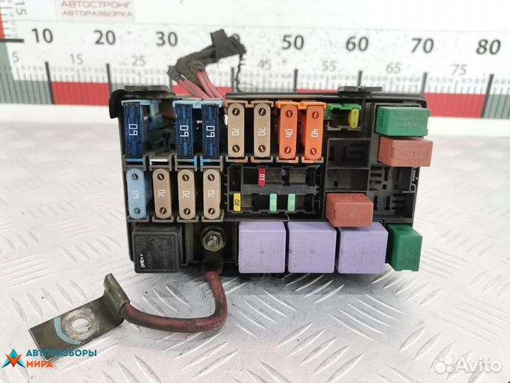 Блок предохранителей Renault Laguna 2 рест. 2007