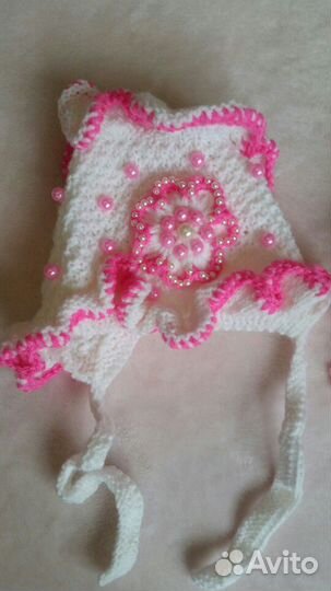 Шапочка и пинетки новые