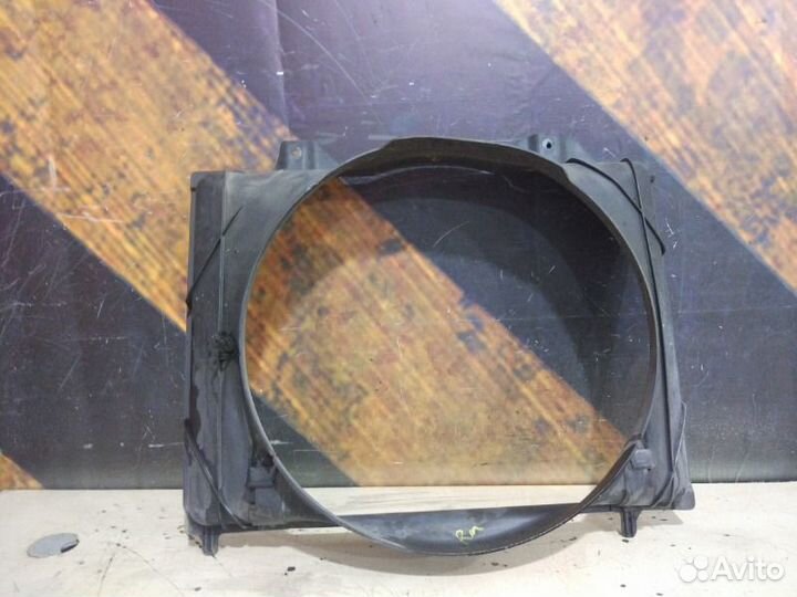 Диффузор радиатора Lincoln Navigator 5.4L dohc