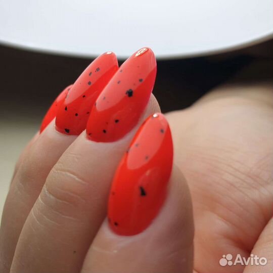 Маникюр/педикюр