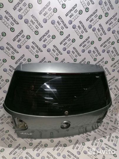 Крышка багажника Фольксваген Гольф 5