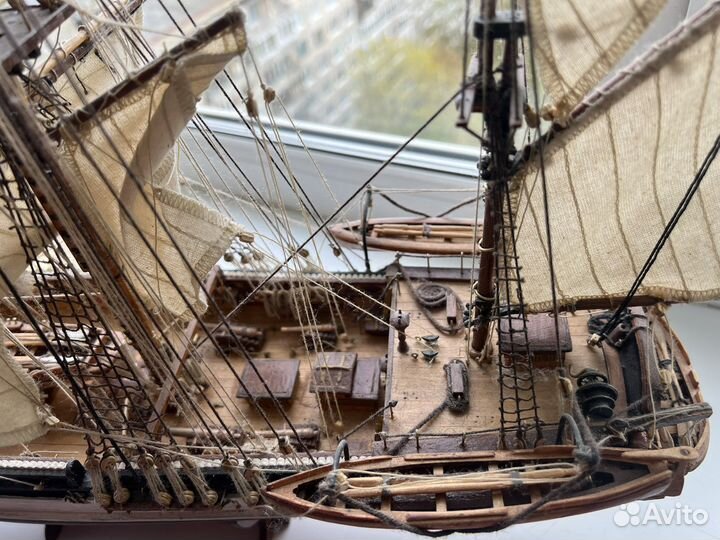 Сборная модель корабля из дерева