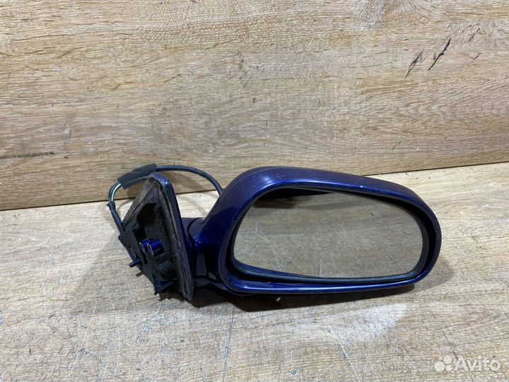 Зеркало правое Mazda 626 GE Арт. 7720652