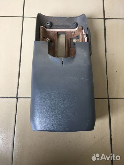 Подрулевой кожух Mitsubishi Montero Sport 1