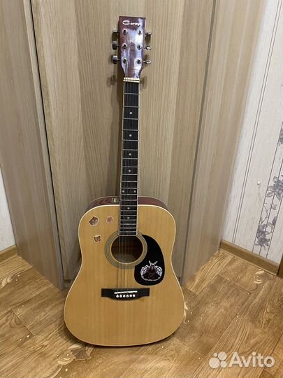 Гитара (для декора)