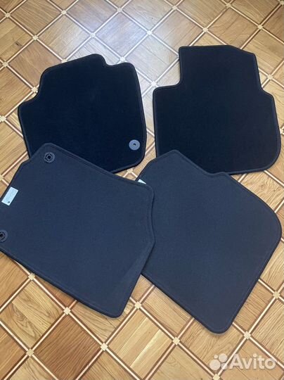 Автомобильные коврики для салона