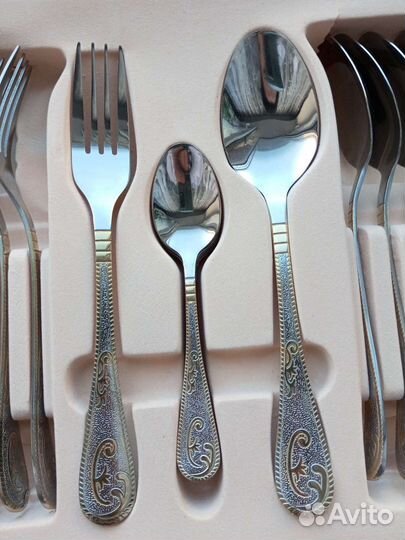 Набор столовых приборов