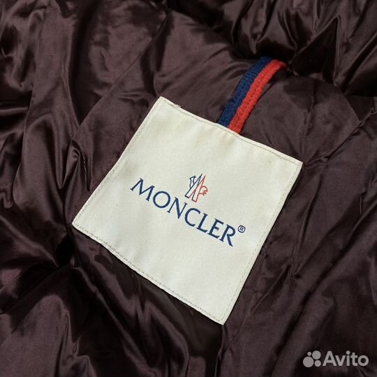 Пуховик Moncler