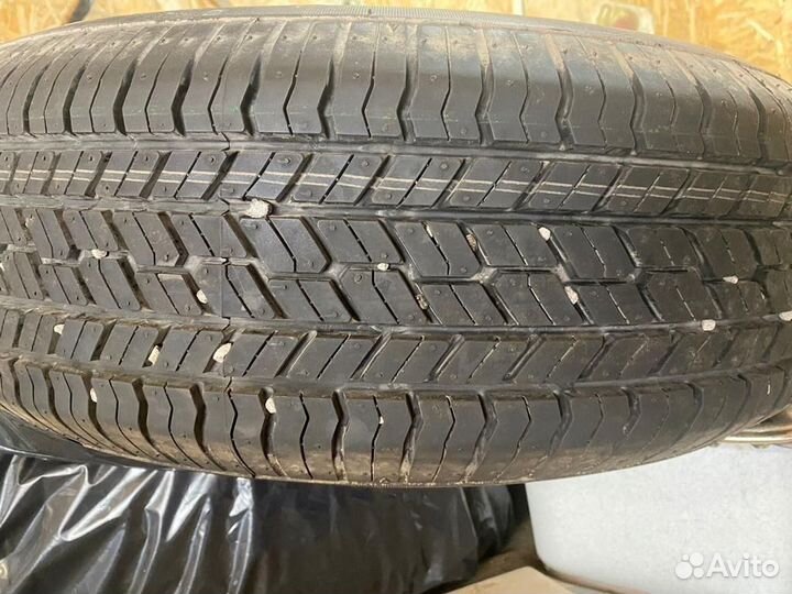 Yokohama geolandar G033 215/70 r16