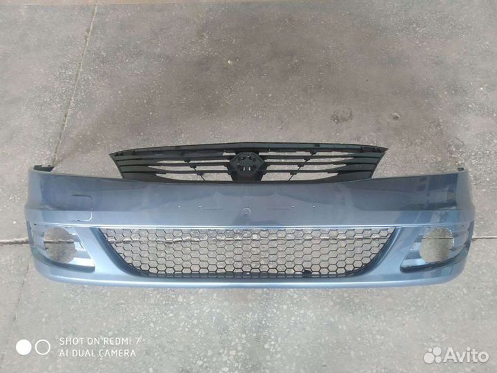 Бампер Рено Логан 10-14 г.в. голубой