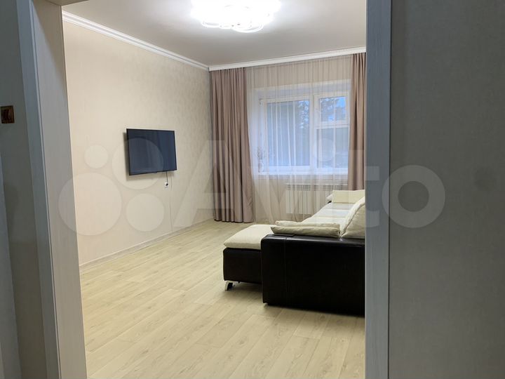 3-к. квартира, 85,2 м², 3/10 эт.