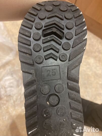 Зимние ботинки 25