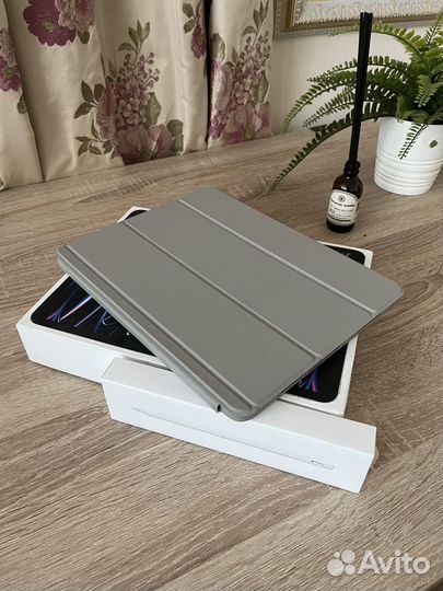 iPad PRO 12.9 WI-FI M2 256gb + pencil