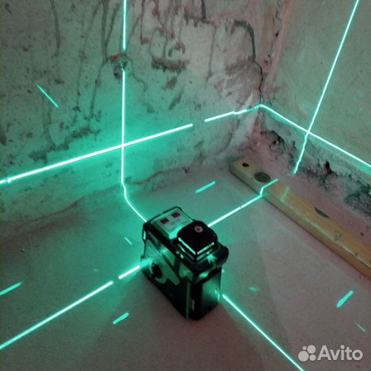 Уровень лазерный 3D