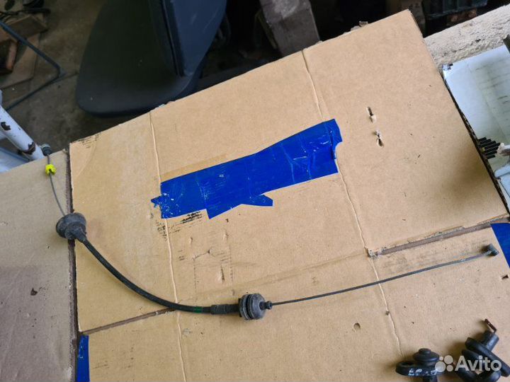 Тросик газа Kia Sportage 2006