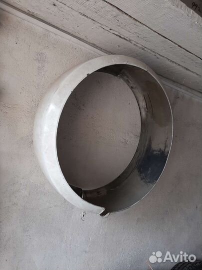 Колпак запасного колеса