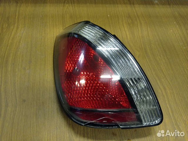 Задний левый фонарь kia rio 2