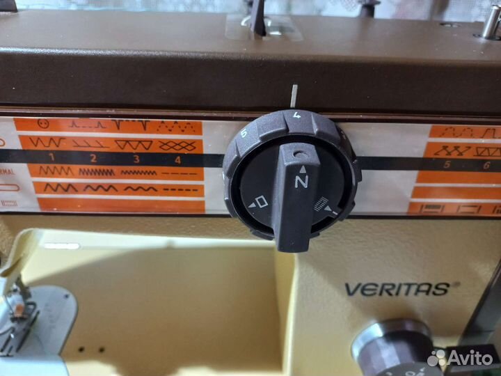 Швейная машинка электрическая,Veritas 8014/43