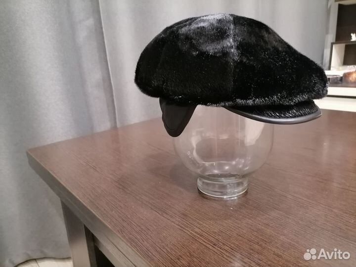 Меховая мужская кепка из меха нерпы размер 56