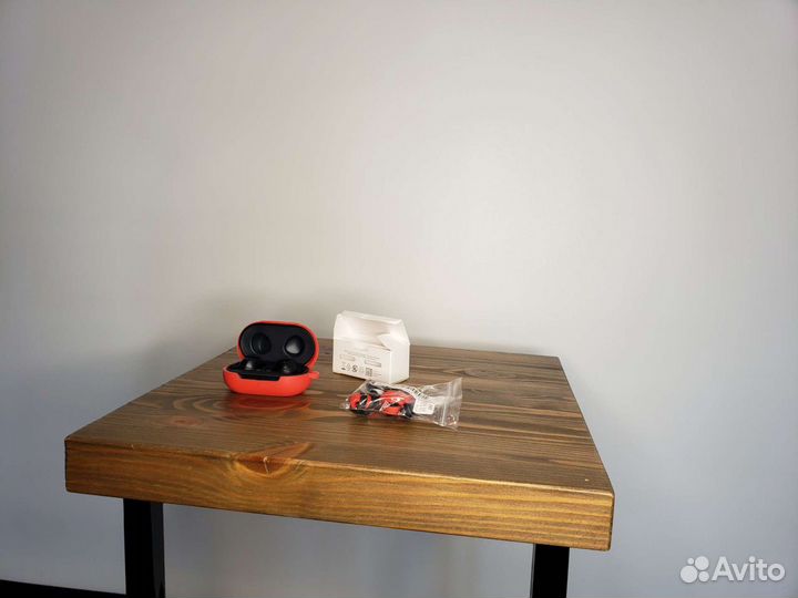 Беспроводные наушники Samsung Galaxy Buds