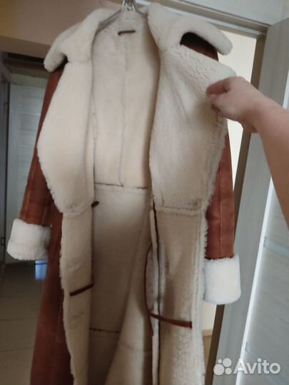 Дубленка женская р-р 48