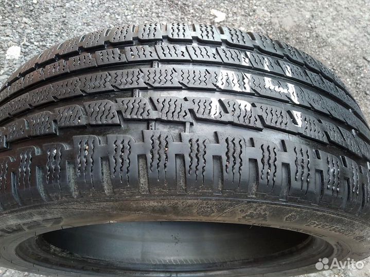 Kumho I'Zen KW27 215/55 R17 98V