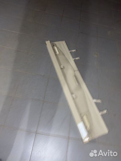 Шторка багажника lexus rx300