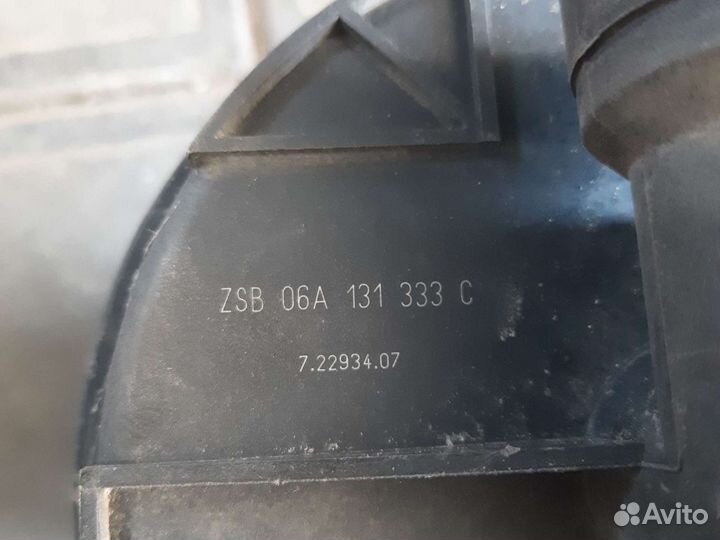 Насос дополнительного воздуха Volkswagen