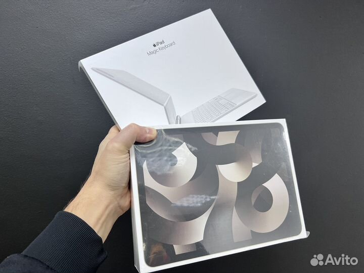 Комплект iPad Air 5 (2022) 64 Gb + Magic Keyboard