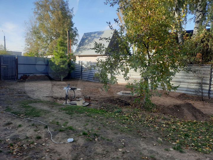 Дом 26,6 м² на участке 4 сот.