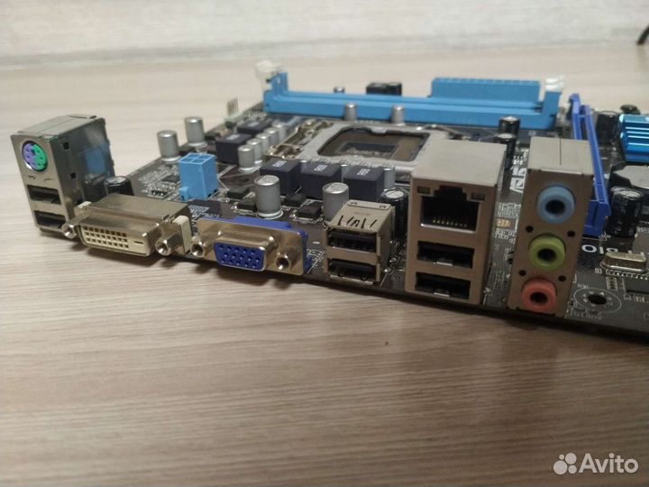 Материнская плата 1155 asus