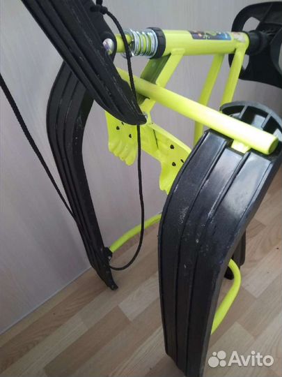 Детский снегокат