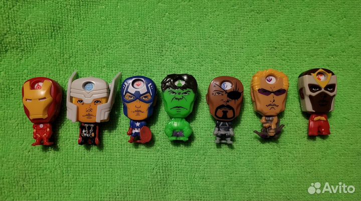 Marvel avengers мстители набор из Kinder surprise