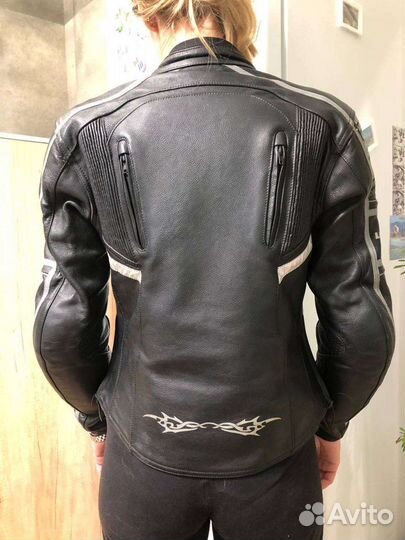 Женская мотокуртка Lookwell