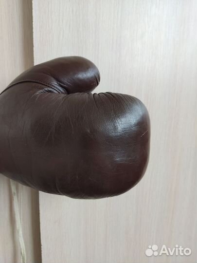 Боксерские перчатки