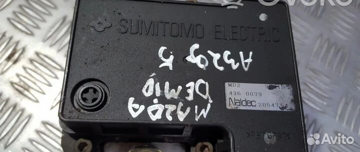 Блок абс 2054754 Mazda Demio